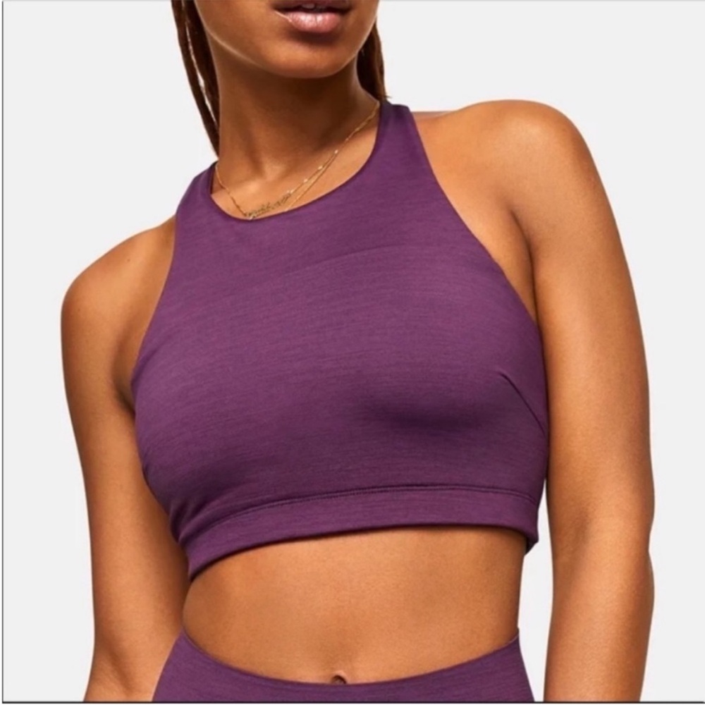 Outdoor Voices Techsweat Crop Top (size M)